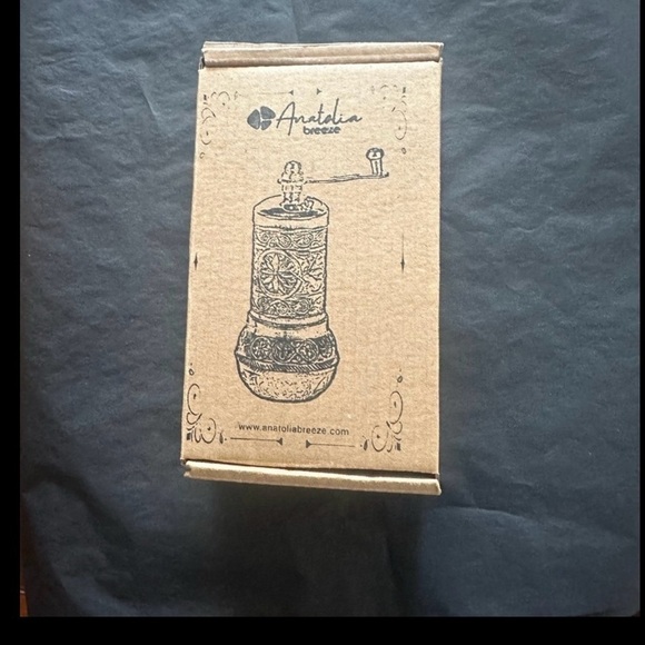 Anatolia Breeze Salt and Pepper Grinder Refillable, Black Pepper Mill - Picture 2 of 6